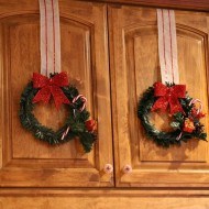 Dollar-tree-wreath-decor-for-the-cabinets-472x600
