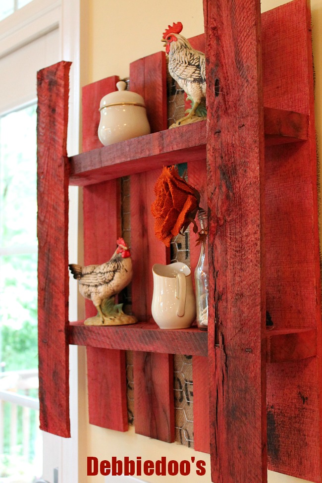 pallet diy shelf